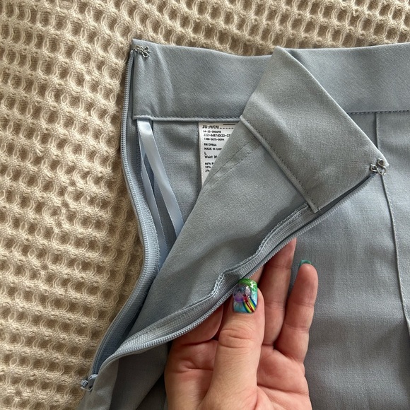 Baby Blu Uniqlo Mini Skirt - Picture 4 of 4